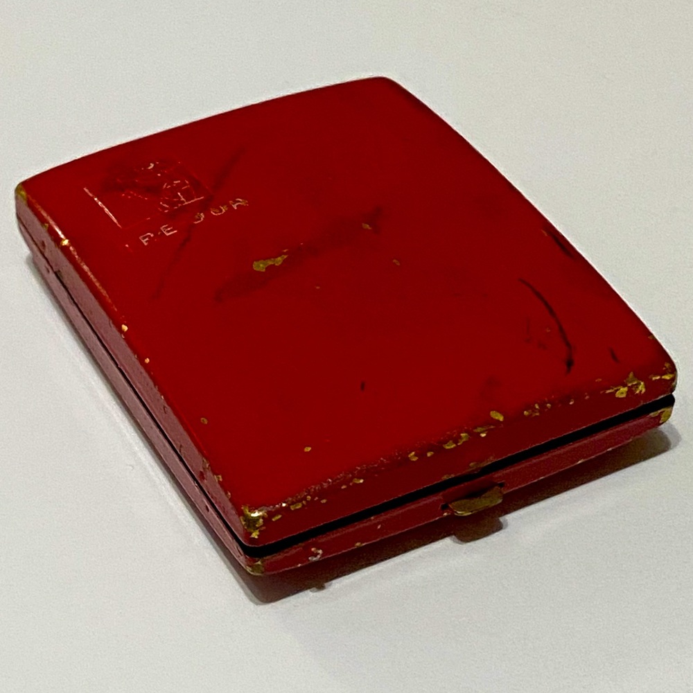 Vintage 1923-1935 House of Tre-Jur Make-up Compact